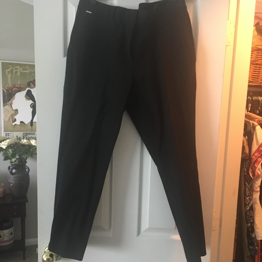 White House Black Market slim capris